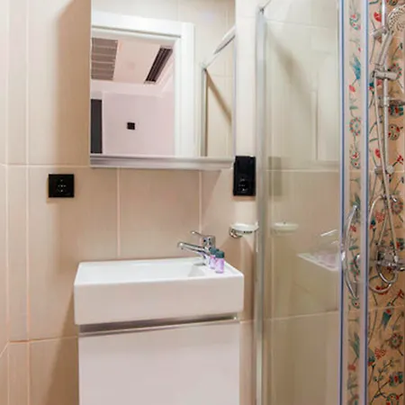 أي بلس ريزيدنس