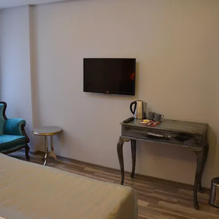 Hotel A