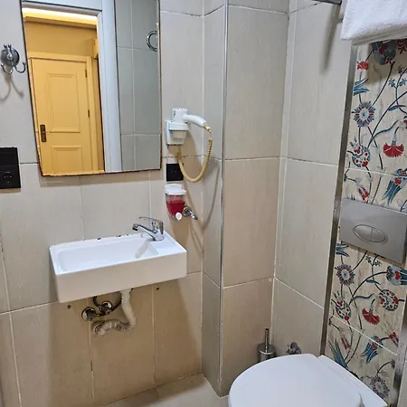 A Szálloda 2*