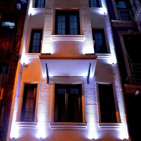 A Hotel 3*