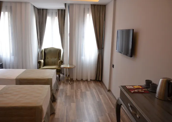 A イスタンブール