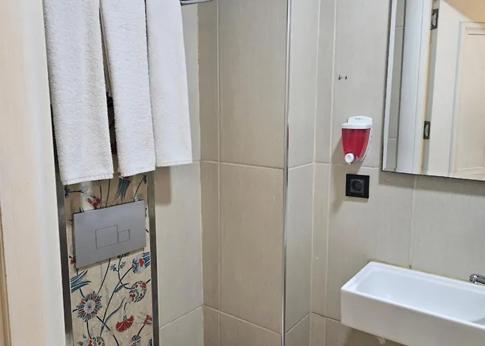 A イスタンブール