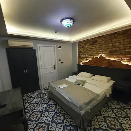 A Hotell 2*